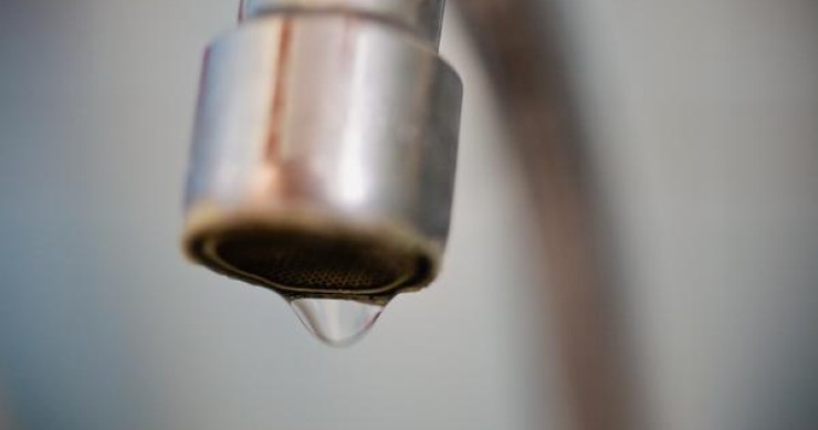 Risparmio idrico in casa, 10 semplici mosse per non sprecare acqua